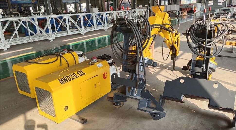 液壓支架破碎機(jī)